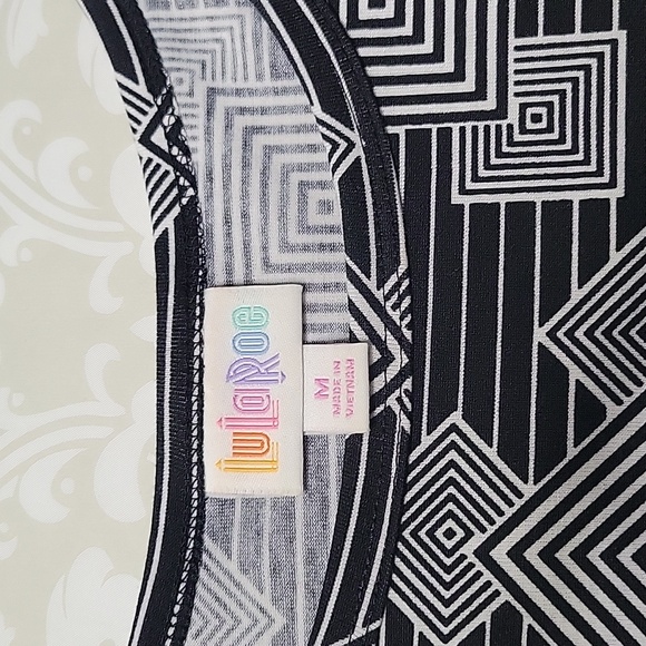 Rare Black and White Lularoe Carly Dress - Picture 2 of 5